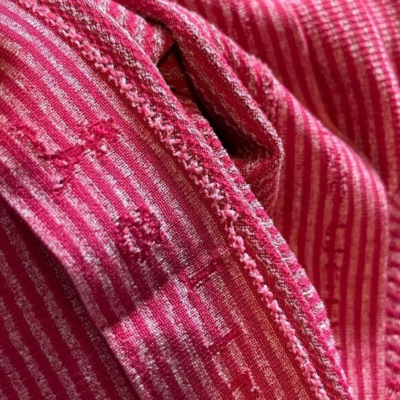 LULULEMON RUN Swiftly Tech 1/2 Zip Berry Size 8 - Picture 10 of 10
